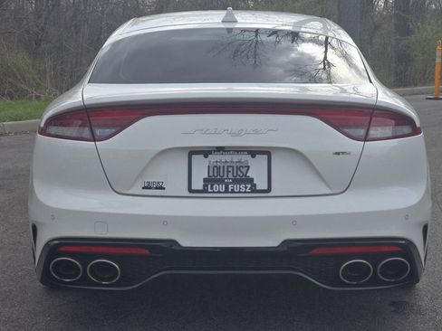Used 2023 Kia Stinger GT-Line w/ Sun & Sound Package AWD/4WD image 15