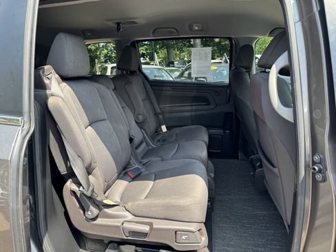 Used 2019 Honda Odyssey EX image 13