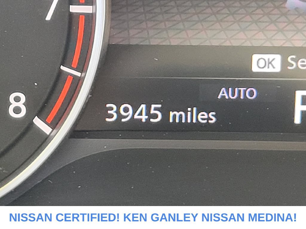Certified 2024 Nissan Rogue SV w/ SV Premium Package AWD/4WD image 35