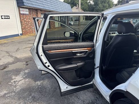 Used 2018 Honda CR-V EX-L image 16