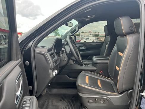 Used 2023 GMC Yukon XL AT4 AWD/4WD image 10