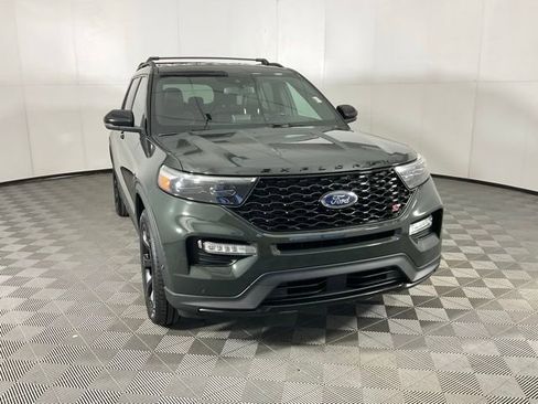 Used 2022 Ford Explorer ST w/ Equipment Group 401A image 3
