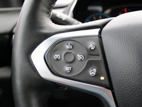 Used 2023 Chevrolet Traverse RS image 20