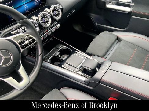 Certified 2023 Mercedes-Benz GLA 250 4MATIC image 19