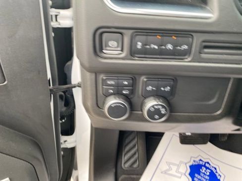 Used 2021 Chevrolet Tahoe LT image 18