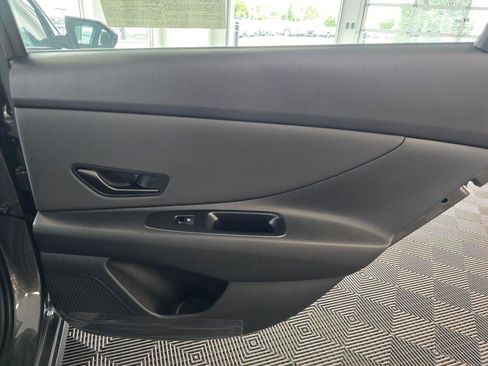 New 2026 Hyundai Elantra SEL Sport Premium FWD image 34