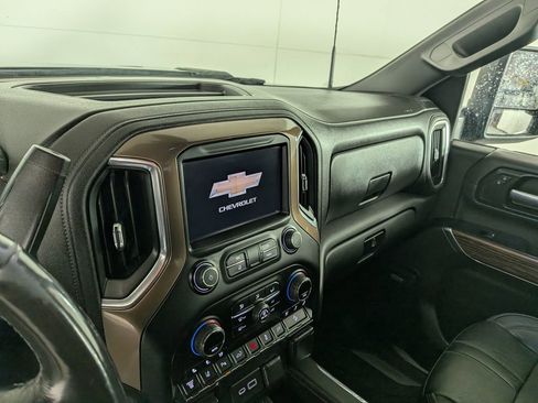 Used 2021 Chevrolet Silverado 3500 High Country w/ Z71 Off-Road Package image 24