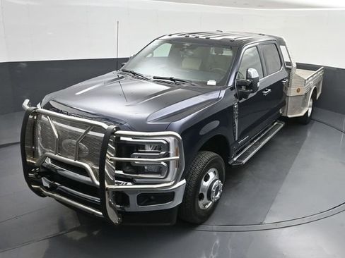 Used 2025 Ford F350 Lariat w/ Chrome Package AWD/4WD image 37