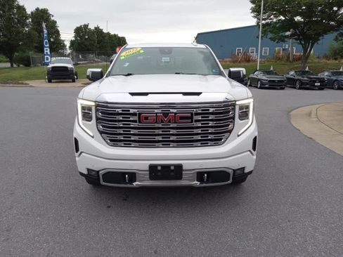 Used 2022 GMC Sierra 1500 Denali AWD/4WD image 2