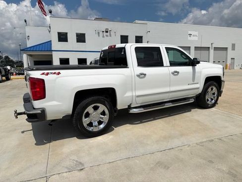 Used 2018 Chevrolet Silverado 1500 LTZ w/ Sport Package AWD/4WD image 38