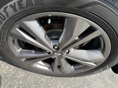 Used 2020 Nissan Murano Platinum FWD image 13