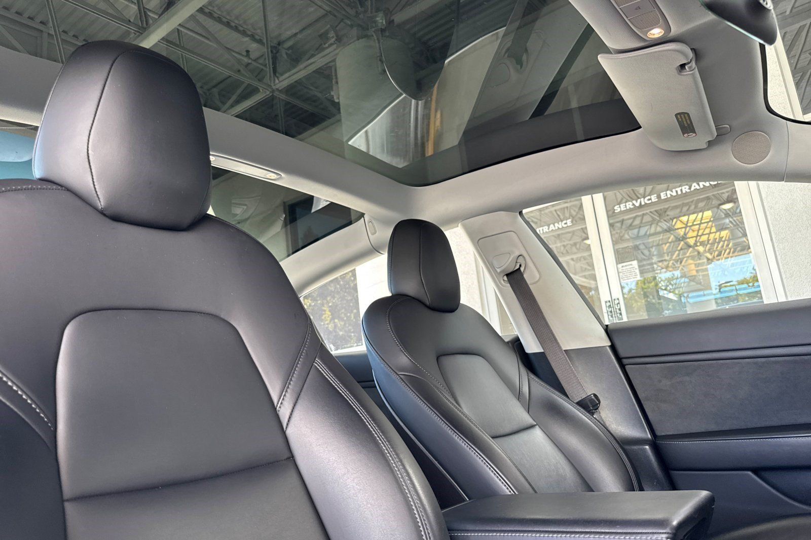 Used 2018 Tesla Model 3 Long Range RWD image 20
