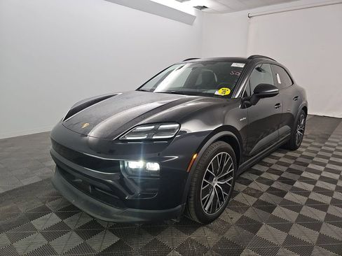 Used 2025 Porsche Macan 4 Electric w/ Premium Package AWD/4WD image 1