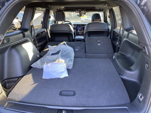 New 2025 Jeep Grand Cherokee Laredo image 5