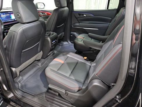 Certified 2025 Chevrolet Traverse RS w/ LPO, Floor Liner Package AWD/4WD image 13