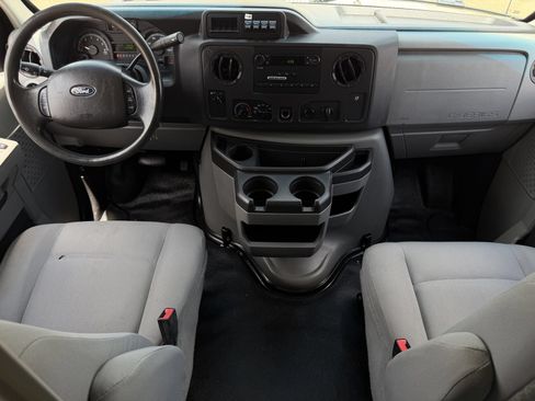 Used 2019 Ford E-350 and Econoline 350 Super Duty w/ Power Windows & Locks Group RWD image 12