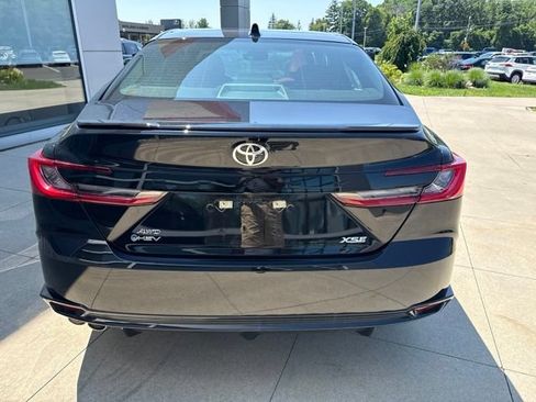 Used 2026 Toyota Camry XSE AWD/4WD image 6