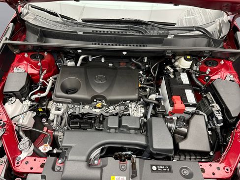 Used 2022 Toyota RAV4 XLE image 25