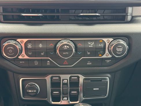 New 2026 Jeep Wrangler Unlimited Sport AWD/4WD image 29