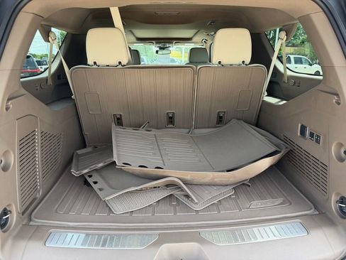 Used 2026 GMC Yukon XL Denali w/ Sun & Power Step Package AWD/4WD image 8