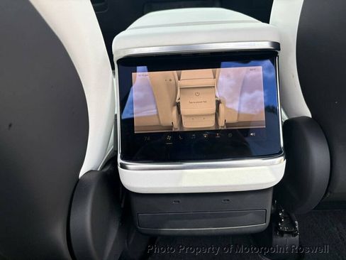 Used 2023 Tesla Model X AWD/4WD image 21