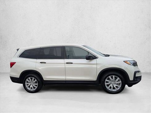 Used 2019 Honda Pilot LX image 4