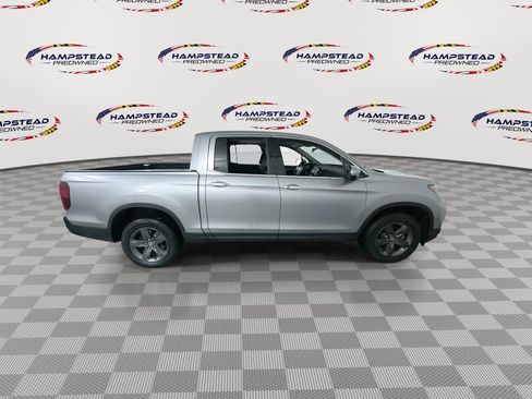 Used 2023 Honda Ridgeline RTL-E image 9