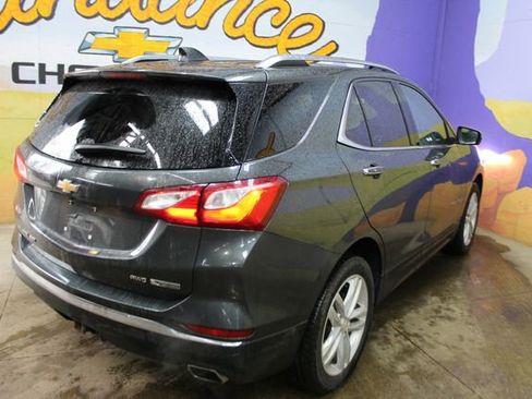 Used 2018 Chevrolet Equinox Premier AWD/4WD image 4