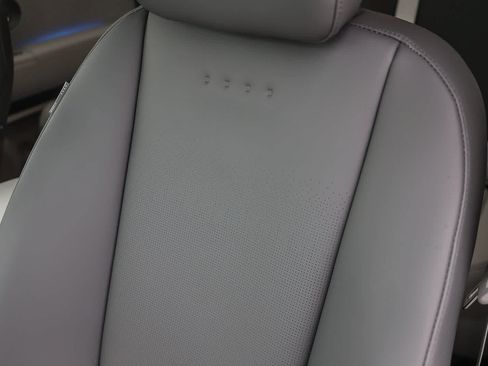 New 2026 Hyundai Ioniq 9 SEL AWD/4WD image 32