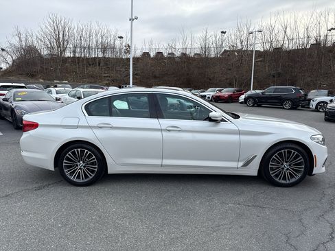 Used 2019 BMW 530i xDrive w/ Convenience Package image 12