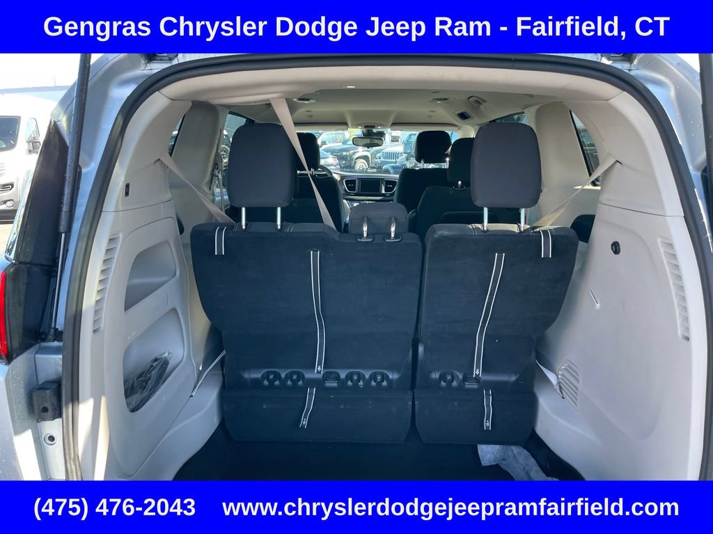 Certified 2023 Chrysler Voyager LX FWD image 34