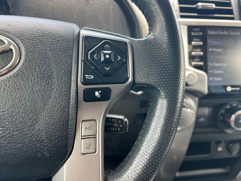Used 2022 Toyota 4Runner SR5 RWD image 16