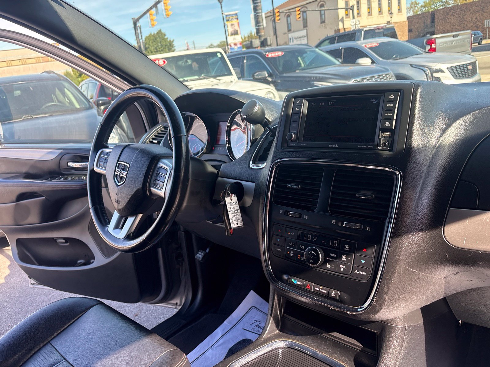 Used 2019 Dodge Grand Caravan GT FWD image 25