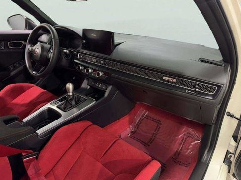 Used 2025 Honda Civic Type R image 48