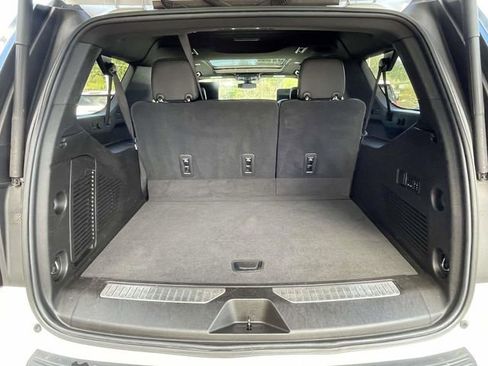 Used 2021 GMC Yukon XL Denali AWD/4WD image 11
