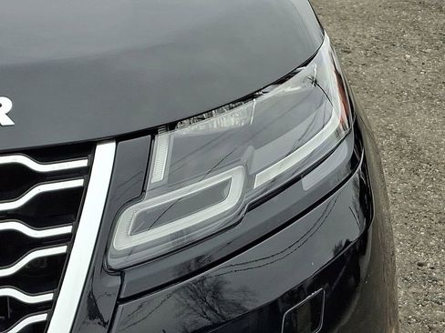 Used 2018 Land Rover Range Rover Velar S AWD/4WD image 9