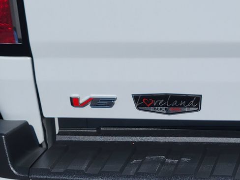 Certified 2022 GMC Canyon AT4 w/ Trailering Package AWD/4WD image 11