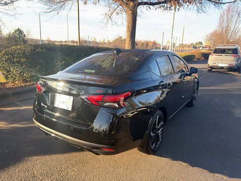 New 2025 Nissan Versa SR w/ Trunk Package image 7
