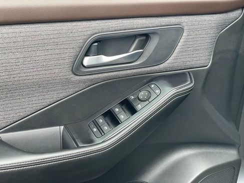 Certified 2023 Nissan Rogue SV AWD/4WD image 11