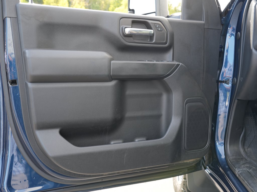 Used 2021 Chevrolet Silverado 2500 Custom w/ Custom Value Package AWD/4WD image 14