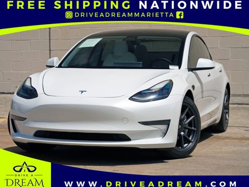 Used 2021 Tesla Model 3 Standard Range Plus image 1