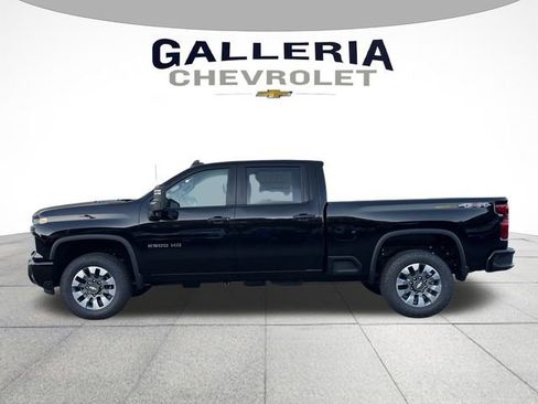 New 2026 Chevrolet Silverado 2500 Custom w/ Custom Value Package image 4