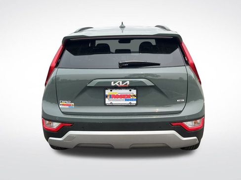New 2025 Kia Niro EX image 4