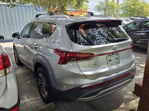Used 2023 Hyundai Santa Fe SEL FWD image 7