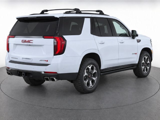Used 2025 GMC Yukon AT4 Ultimate AWD/4WD image 3