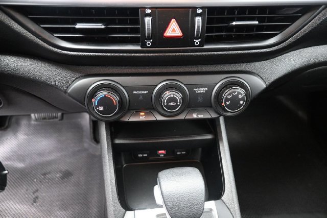 Used 2023 Kia Forte LXS FWD image 25