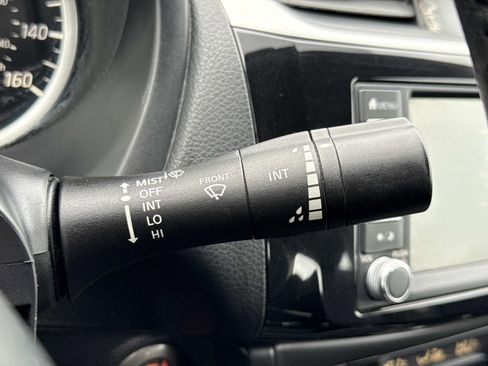 Used 2019 Nissan Sentra SV image 16