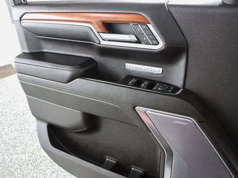 Used 2022 GMC Sierra 1500 Denali image 25