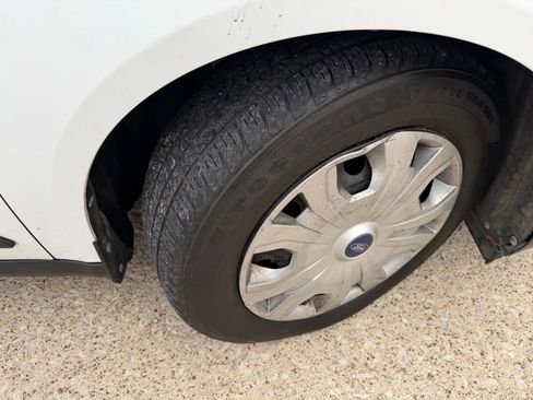 Used 2021 Ford Transit Connect XL image 9