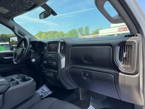 Used 2023 Chevrolet Silverado 2500 W/T w/ WT Convenience Package AWD/4WD image 19